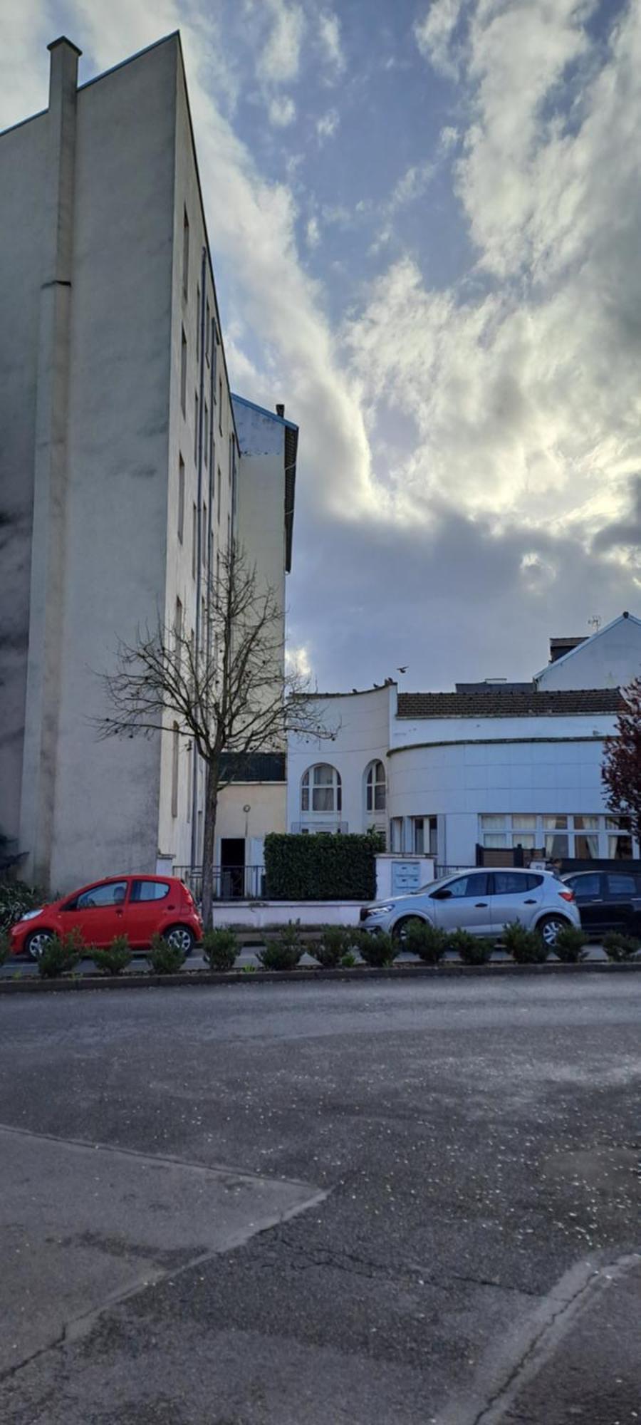 Chez Lolo Apartment Vichy Bagian luar foto